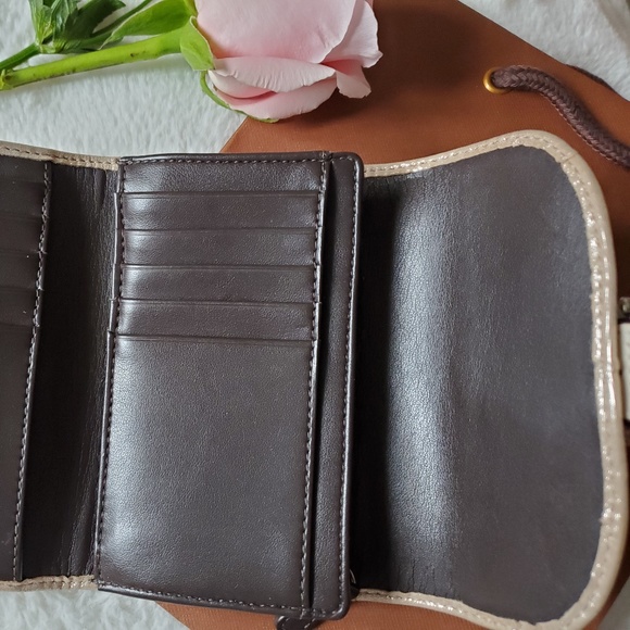 Coach Soho Leather Wallet - Picture 6 of 8